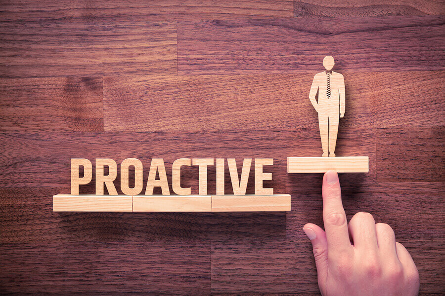 Capture Your Website Visitors Attention with Proactive Chat